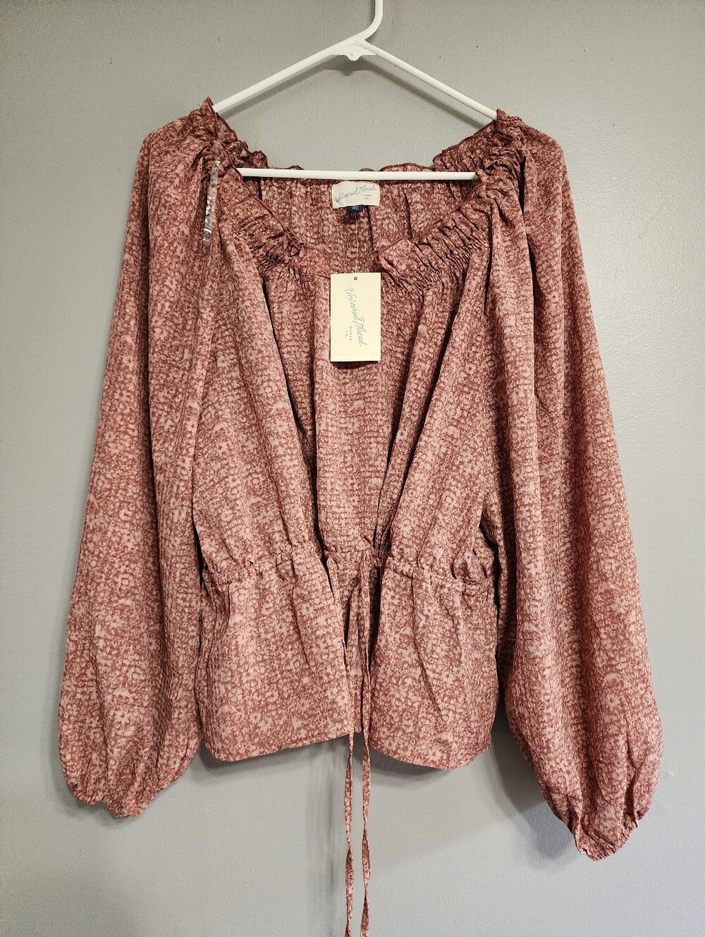 Universal Thread Dusty Rose Printed Peasant Blouse
